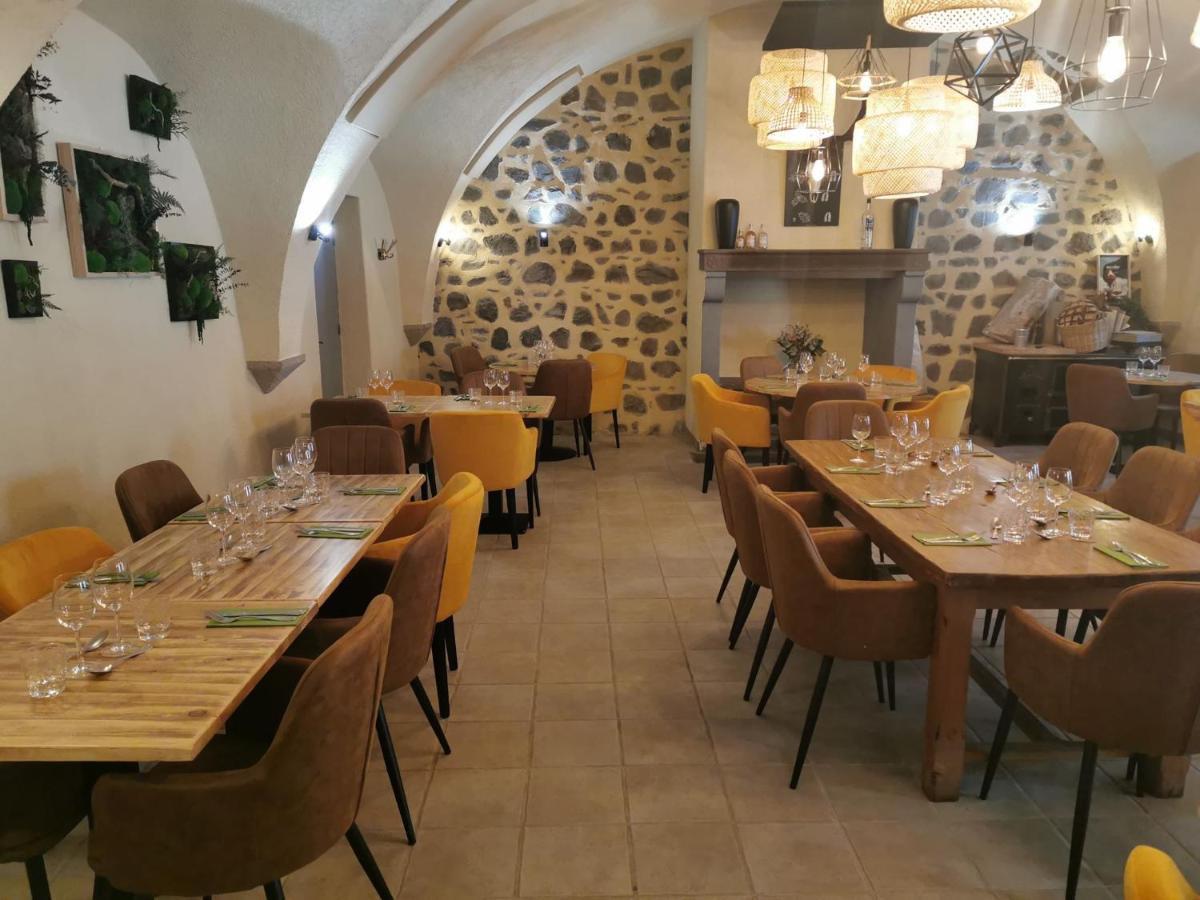 Auberge De La Loue Vodable Luaran gambar