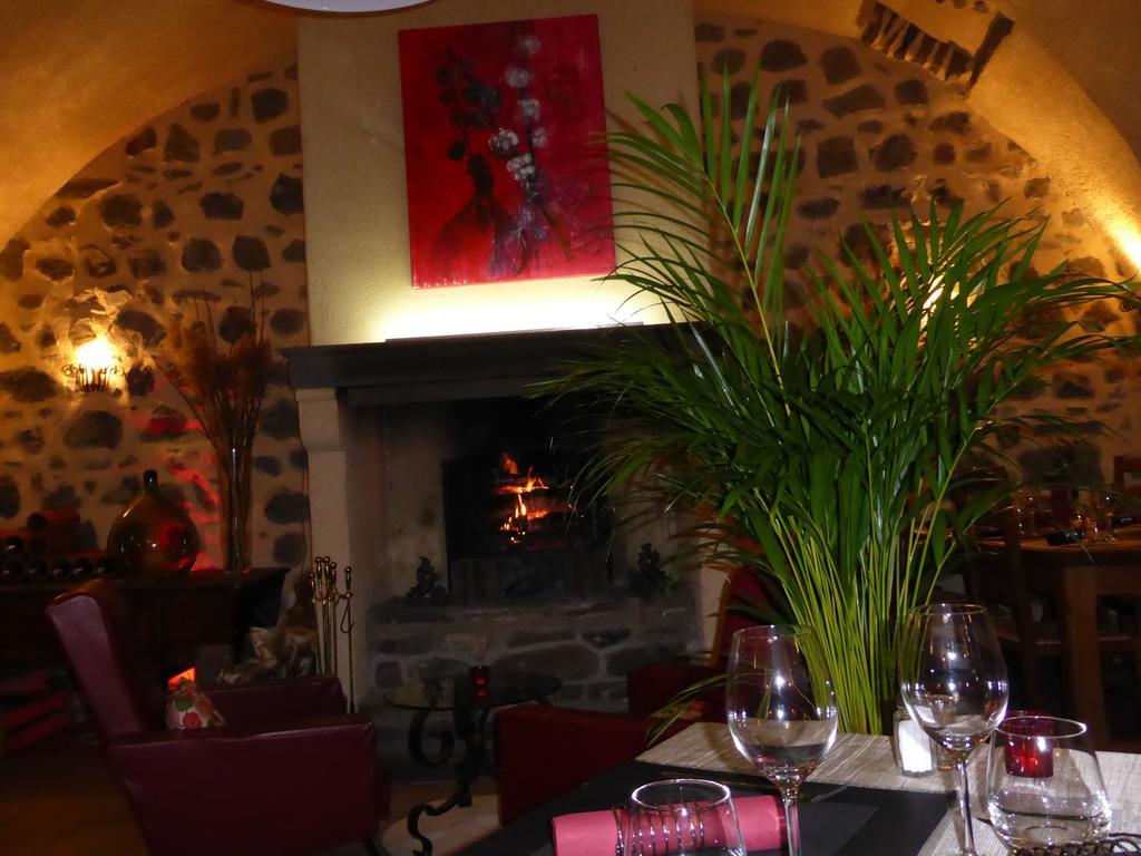 Auberge De La Loue Vodable Luaran gambar