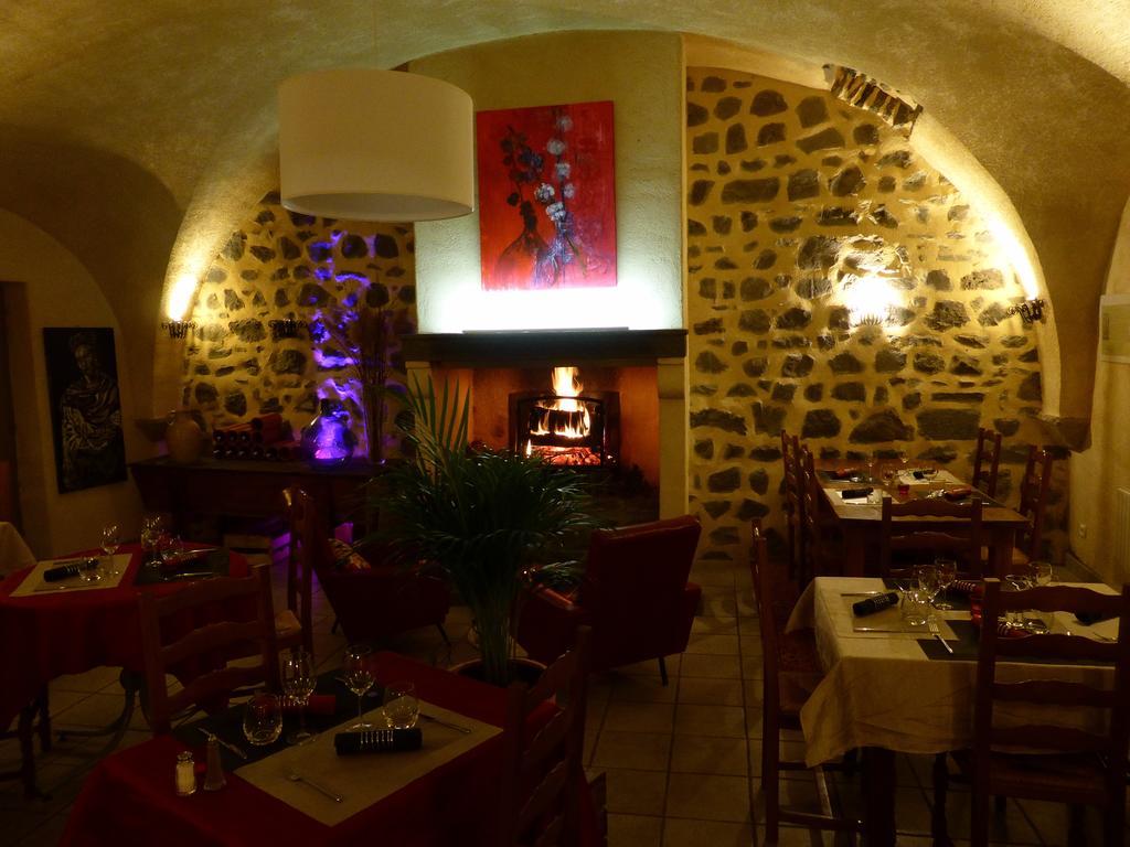 Auberge De La Loue Vodable Luaran gambar
