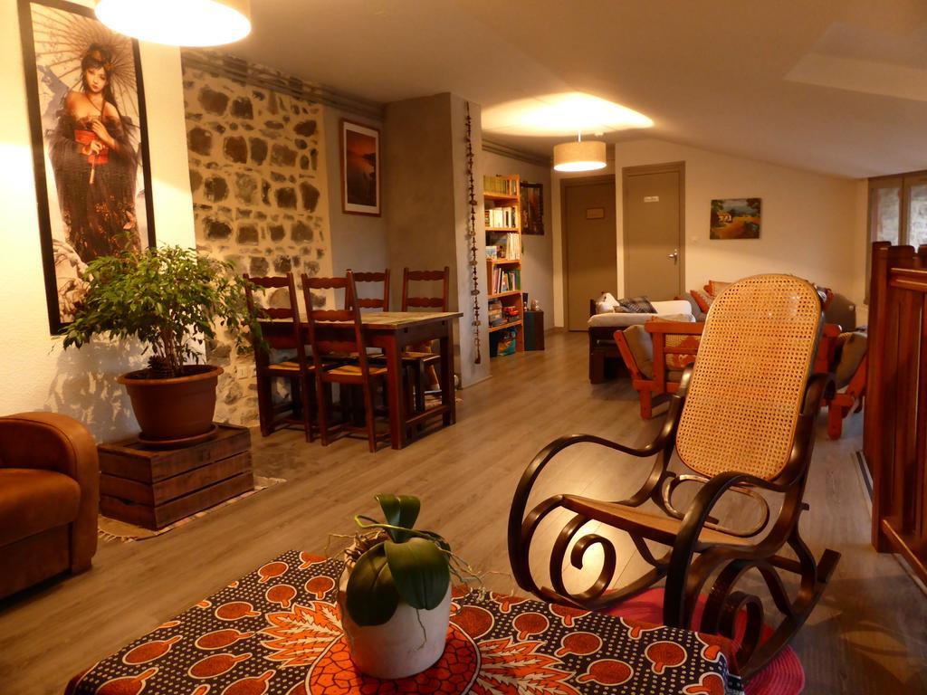 Auberge De La Loue Vodable Luaran gambar