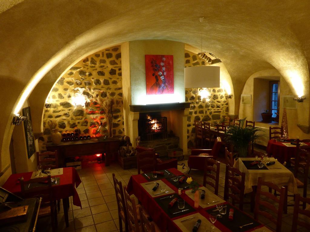 Auberge De La Loue Vodable Luaran gambar